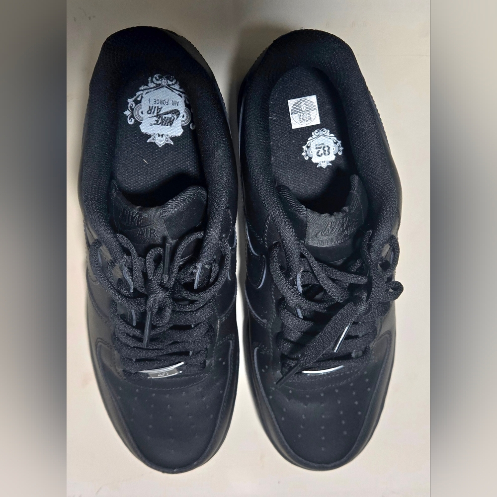 Brand new air force ones (mens size 9)